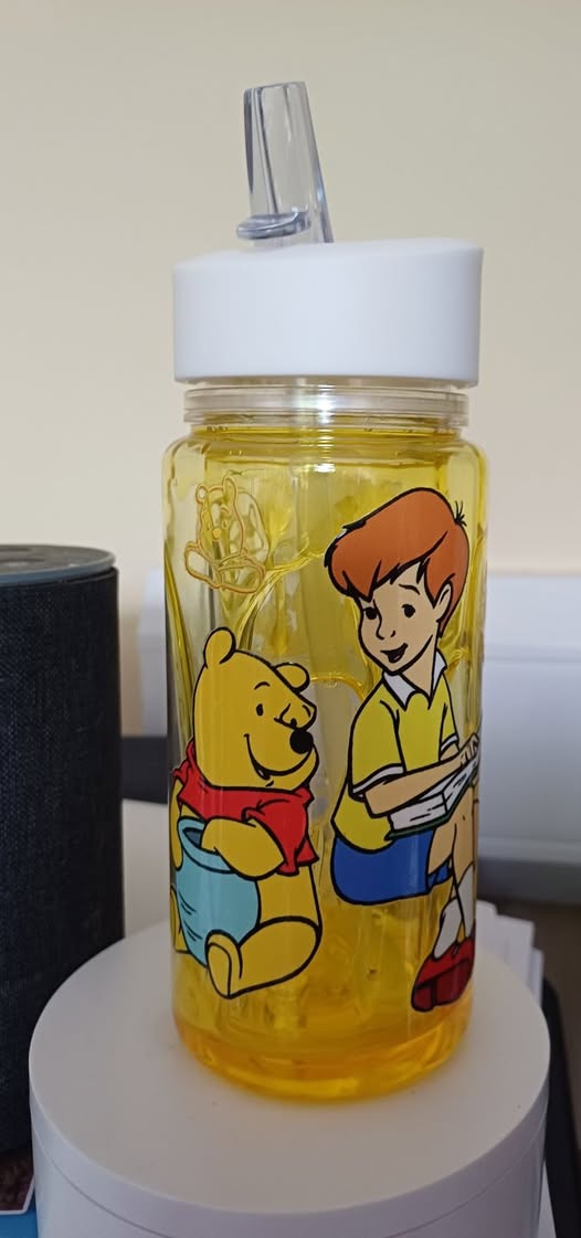 kids water bottle honey drip theme