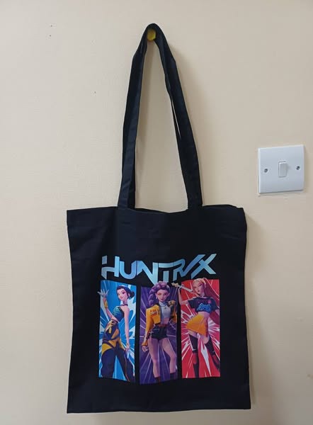 Huntrix tote bag kpop